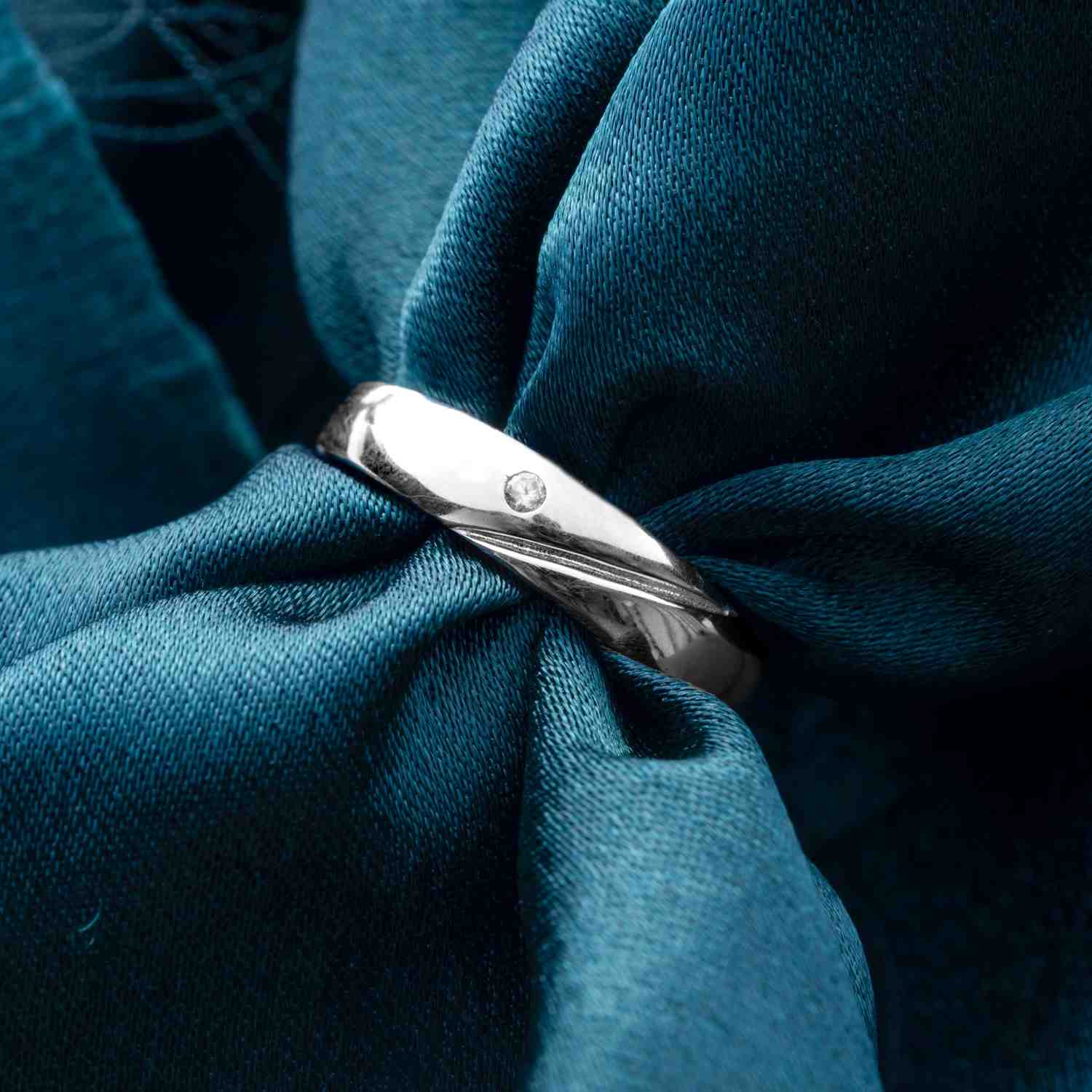 Reegalia Minimal Solitaire 925 Sterling Adjustable   Silver Ring