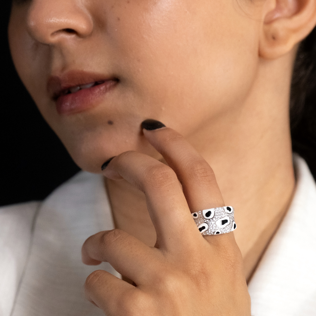 Reegalia Noir Luxe 925 Silver Statement Ring