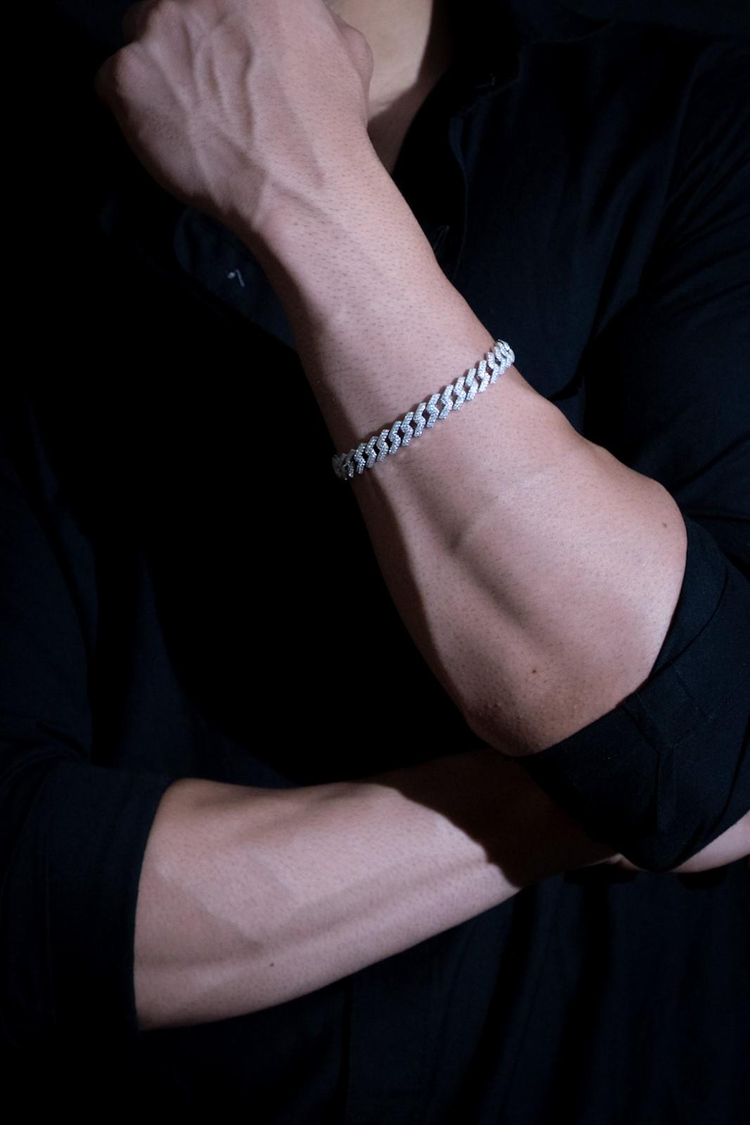 Reegalia Iced Cuban Link Bracelet – 925 Silver with CZ Detailing