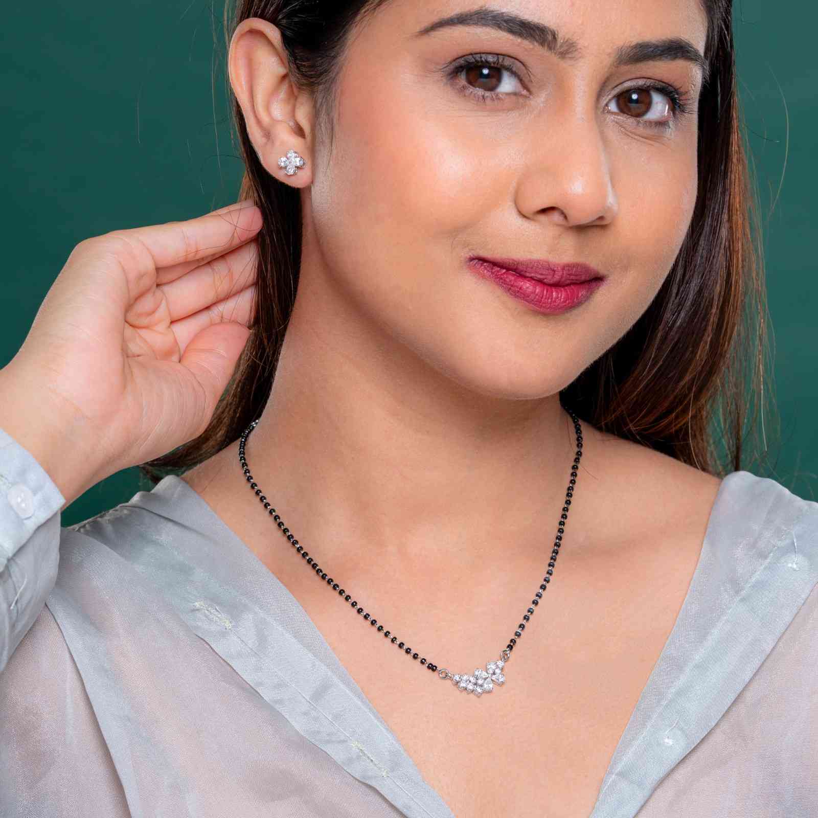 Reegalia Floral Sparkle 925 Sterling Silver Mangalsutra Set