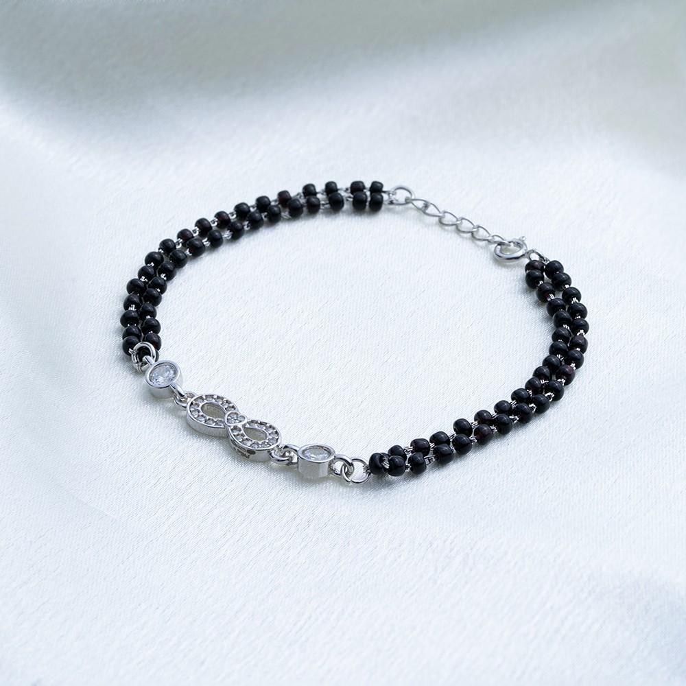 Reegalia Sterling Silver Circle Harmony Mangalsutra Bracelet.